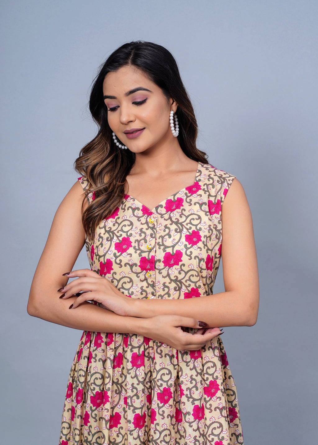 Beige &amp; Pink Floral Printed Sleeveless Fit & Flare Midi Dress